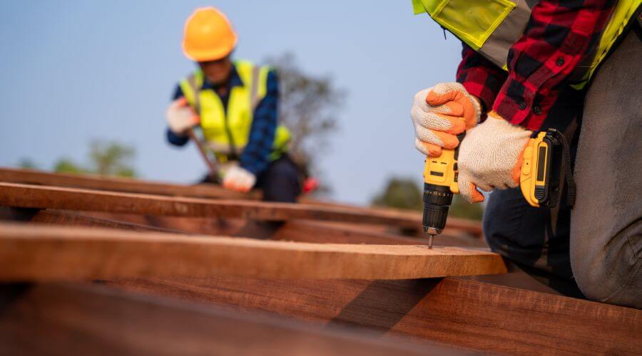 Professional residential roofers in Kenedy, TX